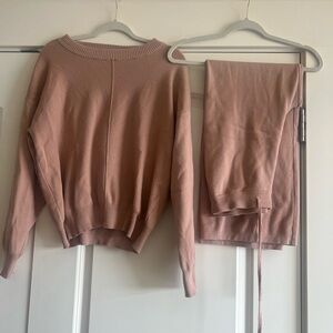 Women's Khaki Two Piece Warm Outfit  Lounge Sweater Set - Top & Bottom - L